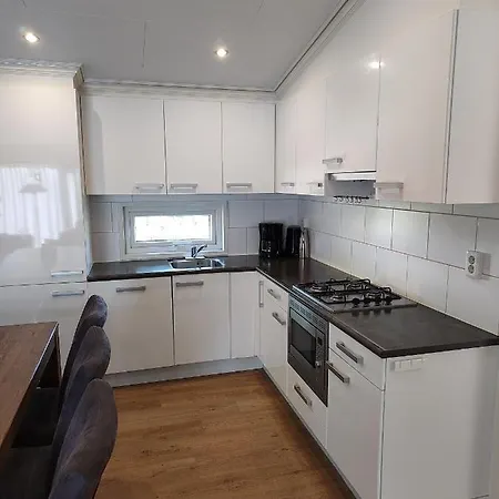Limburg-chalet Dağ evi *